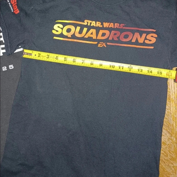 Call Of Duty Modern Warfare , Starwars Squadrons Ea Game Stop Tee Shirts bundle. - Picture 6 of 8